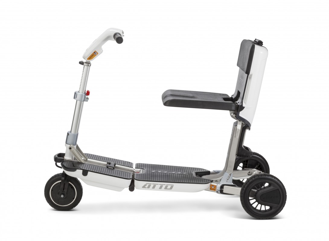moving-life-atto-scooter-electrico-plegable-ligero-litio-movilidad-viajes-avion-foldable-folding-mobility-scooter-lightweight-comodo-calidad-garantia-servicio-ventas-accessible-madrid-1
