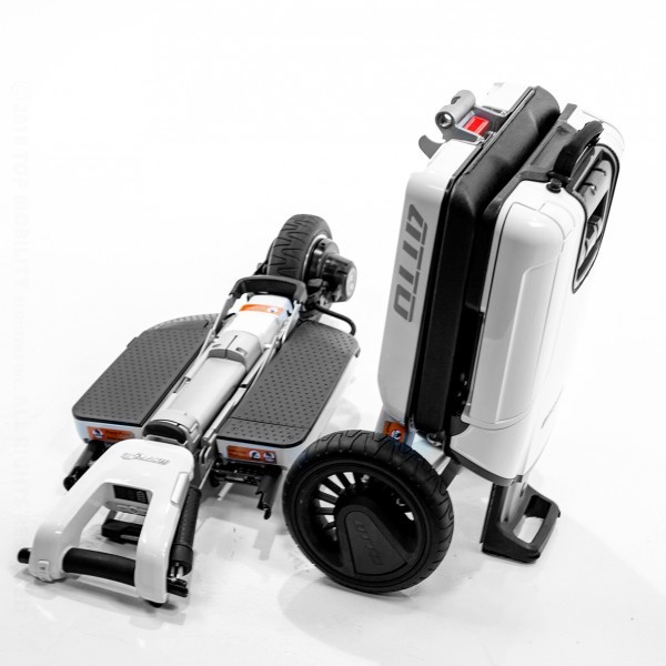 moving-life-atto-scooter-electrico-plegable-ligero-litio-movilidad-viajes-avion-foldable-folding-mobility-scooter-lightweight-comodo-calidad-garantia-servicio-ventas-accessible-madrid-2