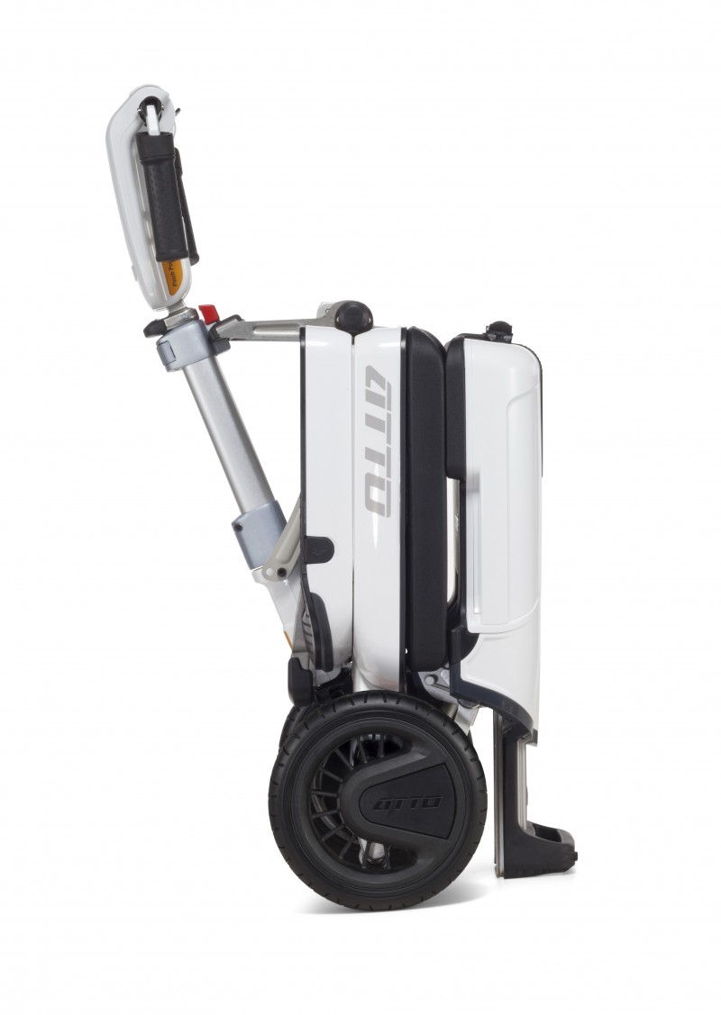 moving-life-atto-scooter-electrico-plegable-ligero-litio-movilidad-viajes-avion-foldable-folding-mobility-scooter-lightweight-comodo-calidad-garantia-servicio-ventas-accessible-madrid-4